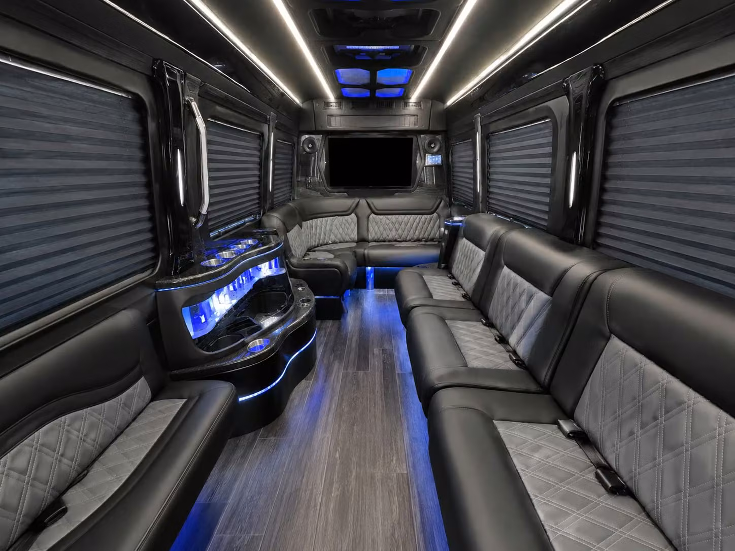 charterbusrentallawrencema com lets you compare airport shuttle options for lawrence corporate groups in seconds