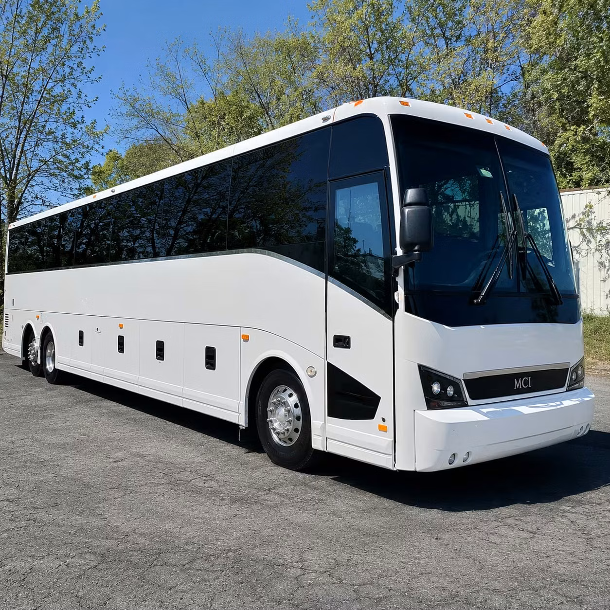 concert transportation to the xfinity center and bank of new hampshire pavilion