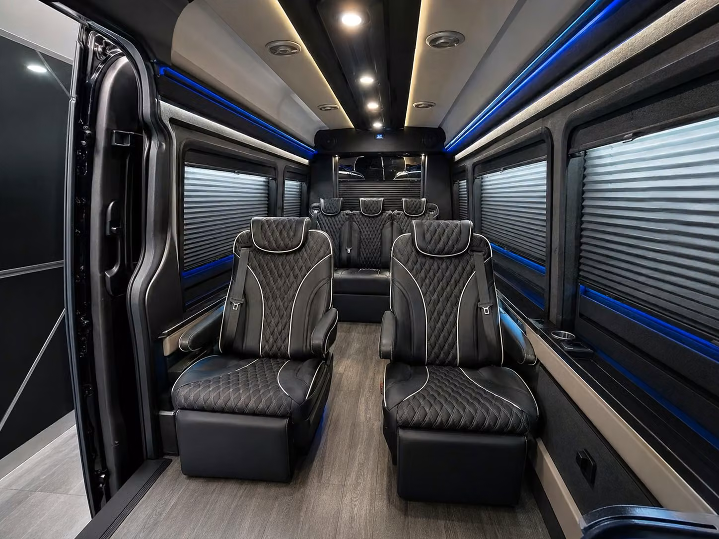 corporate and employee airport shuttles from lawrence to any terminal