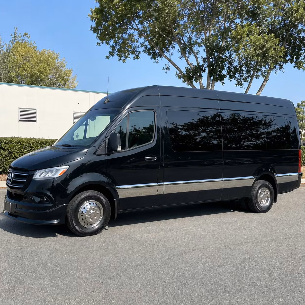 lawrence airport transportation