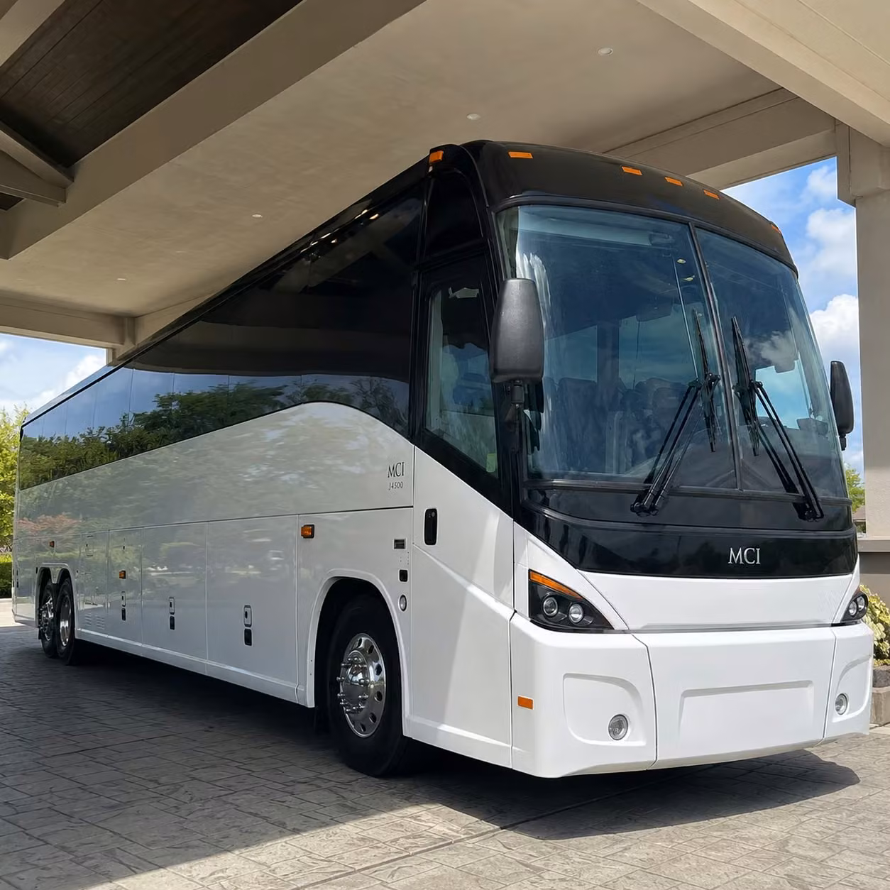 shuttle transportation between lawrence city hall and federal facilities in the merrimack valley